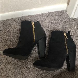 Mossimo - Black heeled booties